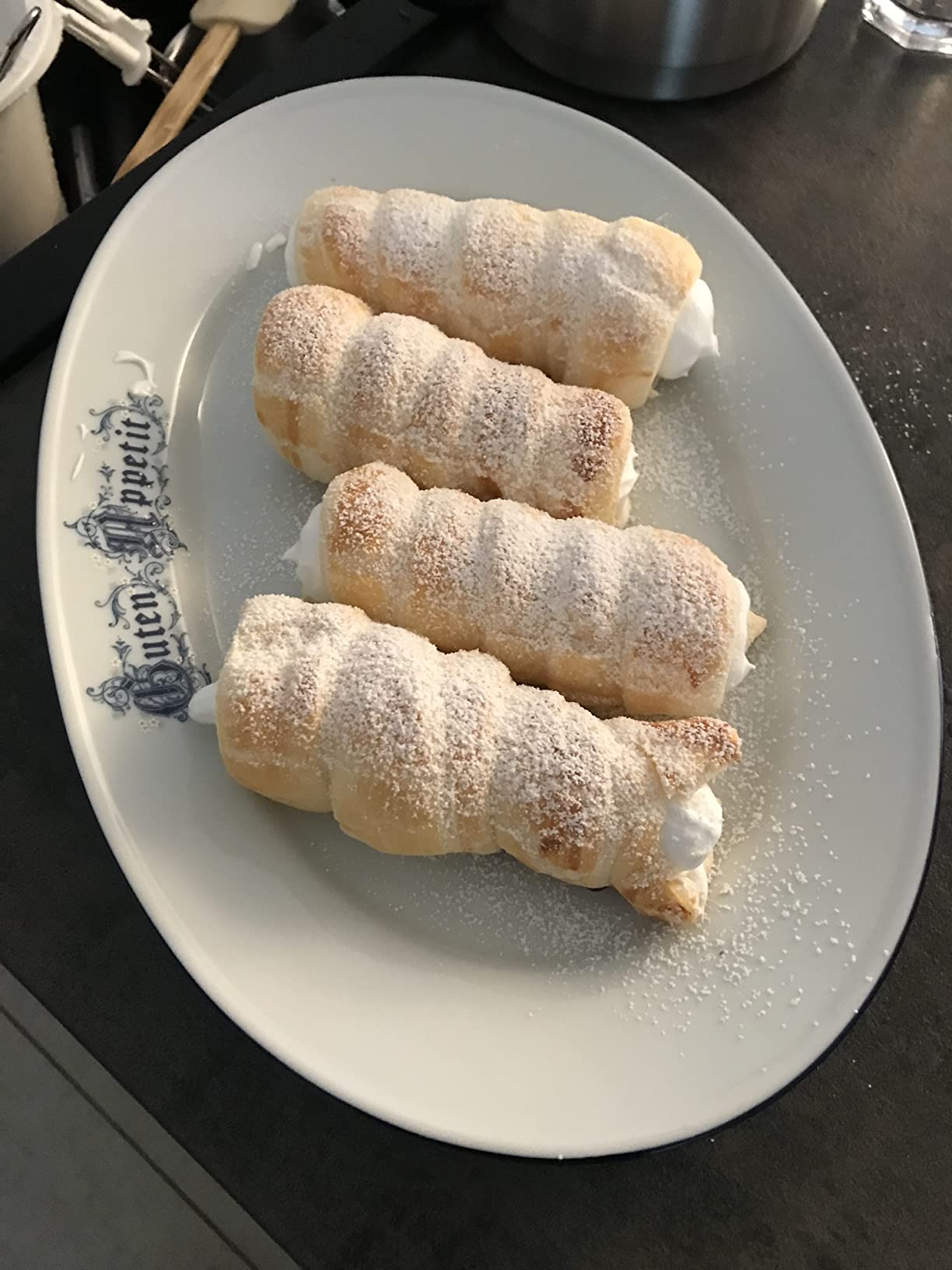 Blätterteigrollen wie früher